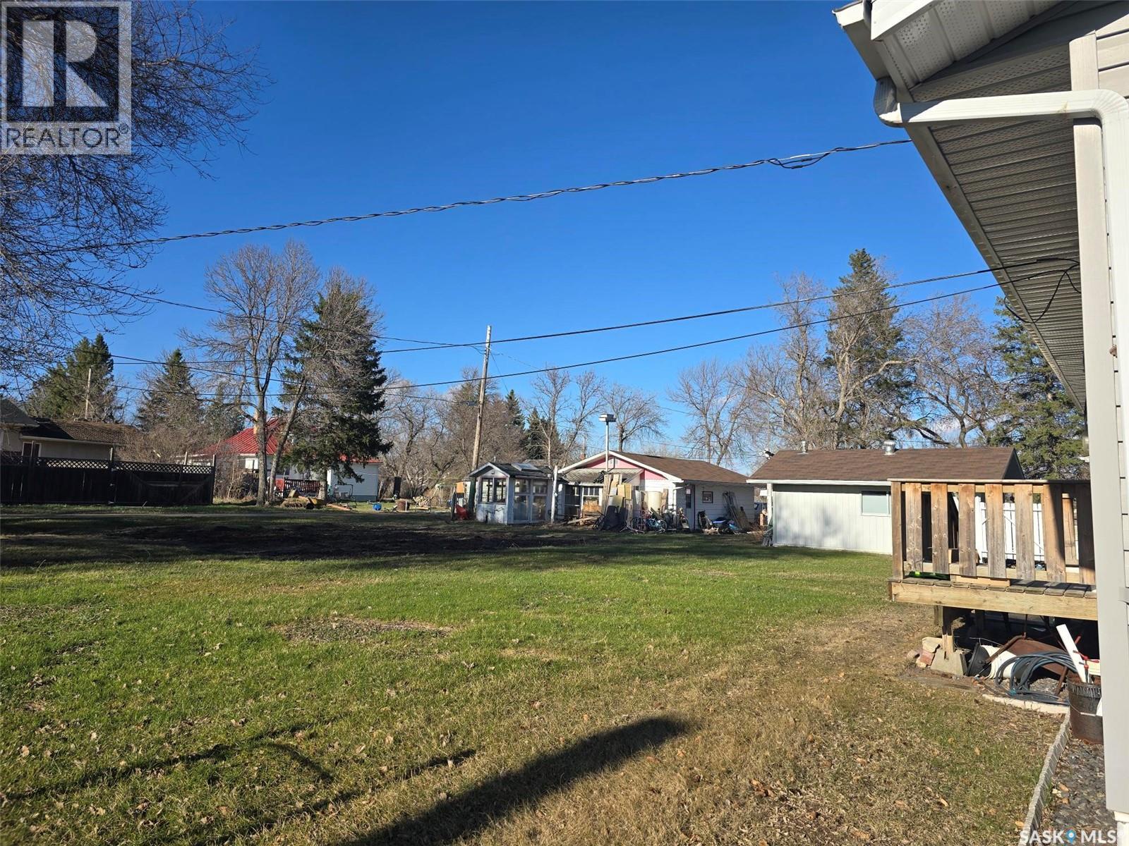 510 Vernon Street, Broadview, SK - Outdoor