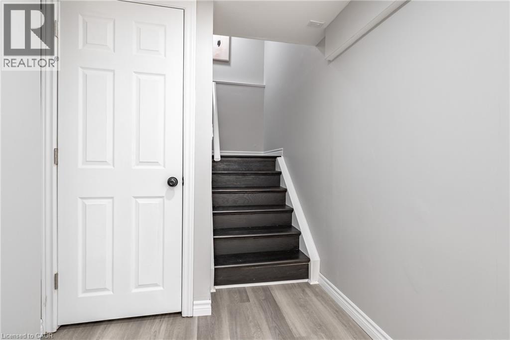 680 Rexford Drive, Hamilton, ON - Indoor Photo Showing Other Room