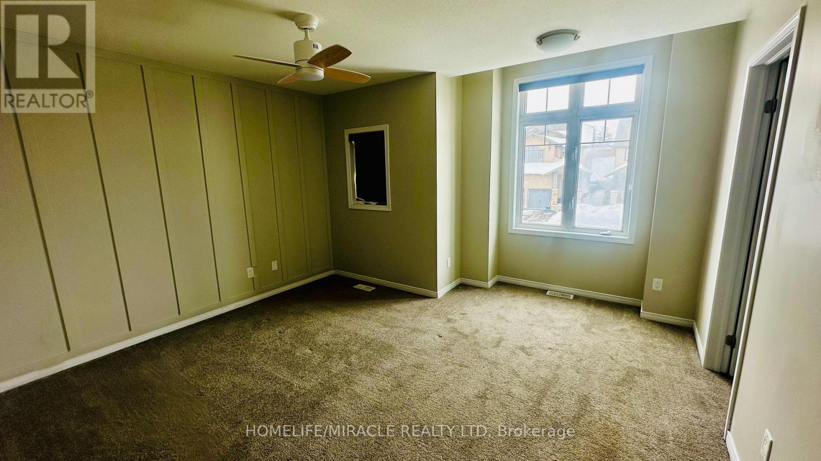 96 Eliza Avenue, Kitchener, ON - Indoor Photo Showing Other Room