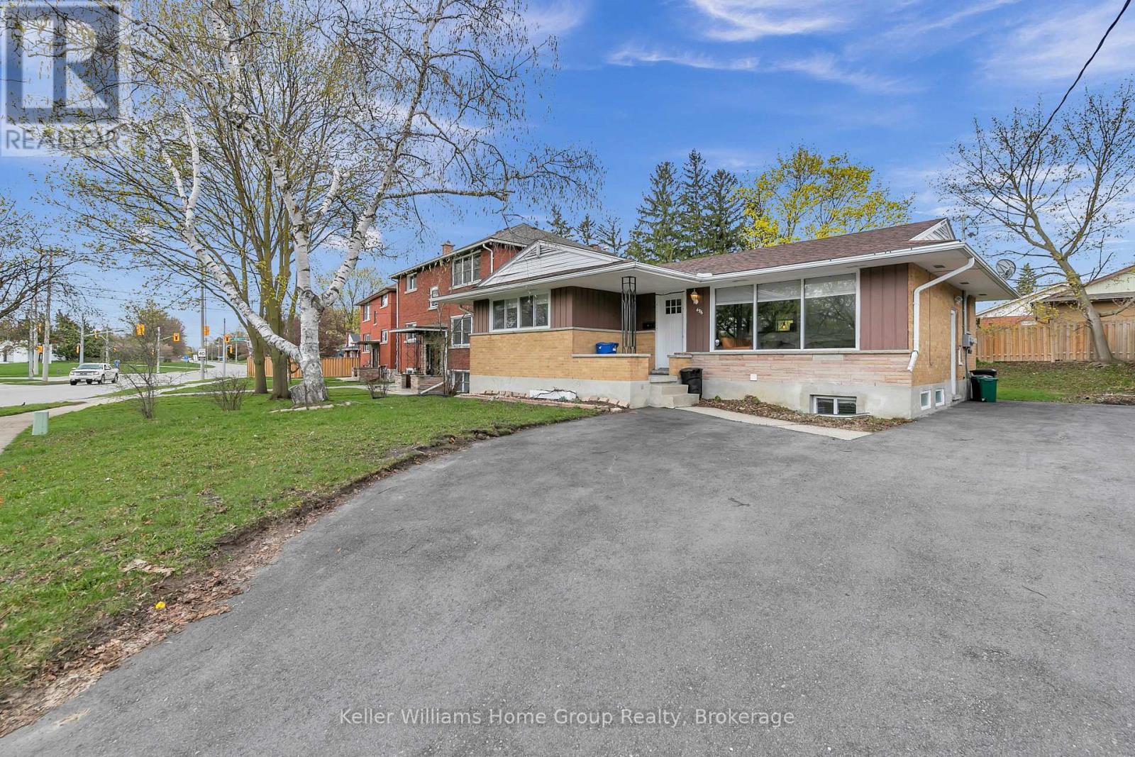 496 Manchester Road, Kitchener, ON - Outdoor