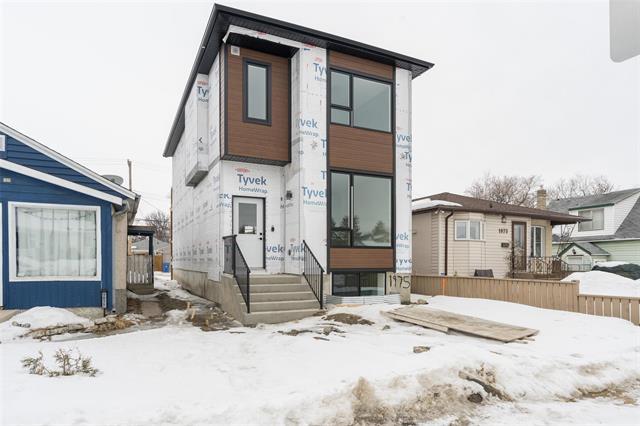 1975 Ross Ave, Winnipeg, MB