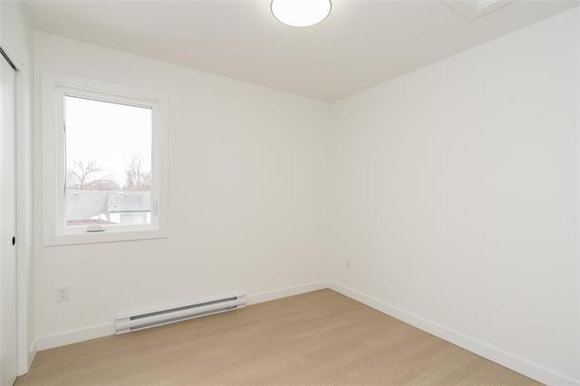 1975 Ross Ave, Winnipeg, MB