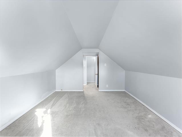 658 Government Ave, Winnipeg, MB