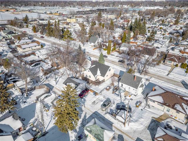 658 Government Ave, Winnipeg, MB