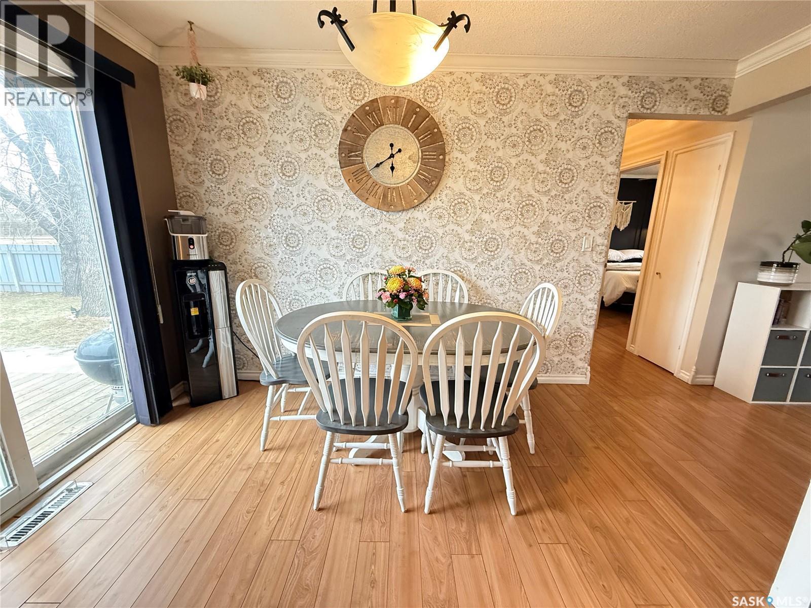 134 Perry Crescent, Estevan, SK - Indoor Photo Showing Dining Room