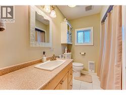 Main 4 piece bathroom, upstairs -
