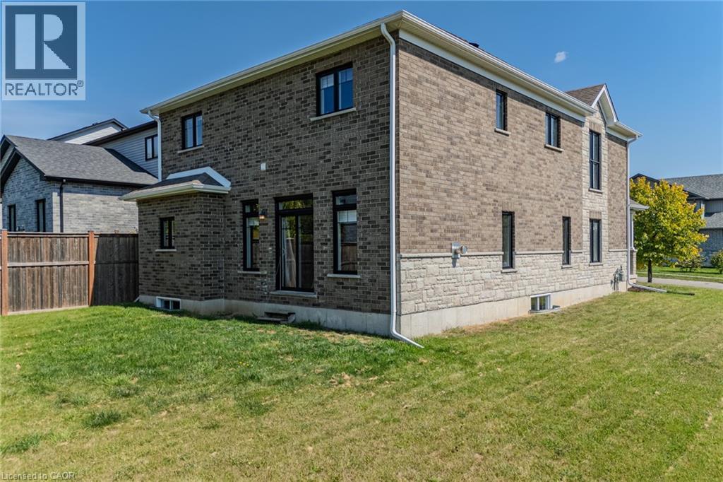 2 Sedge Avenue, Simcoe, ON - Outdoor