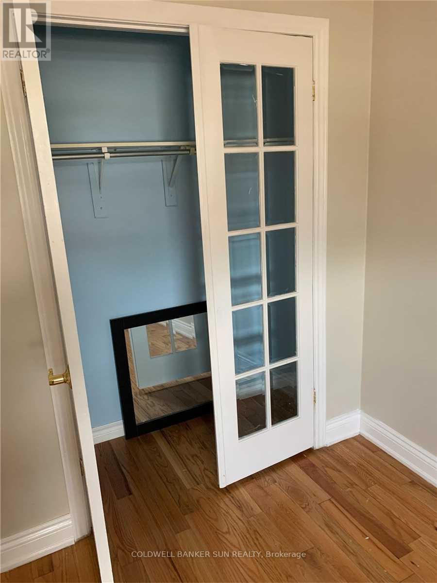 1622 Bristol Road W, Mississauga, ON