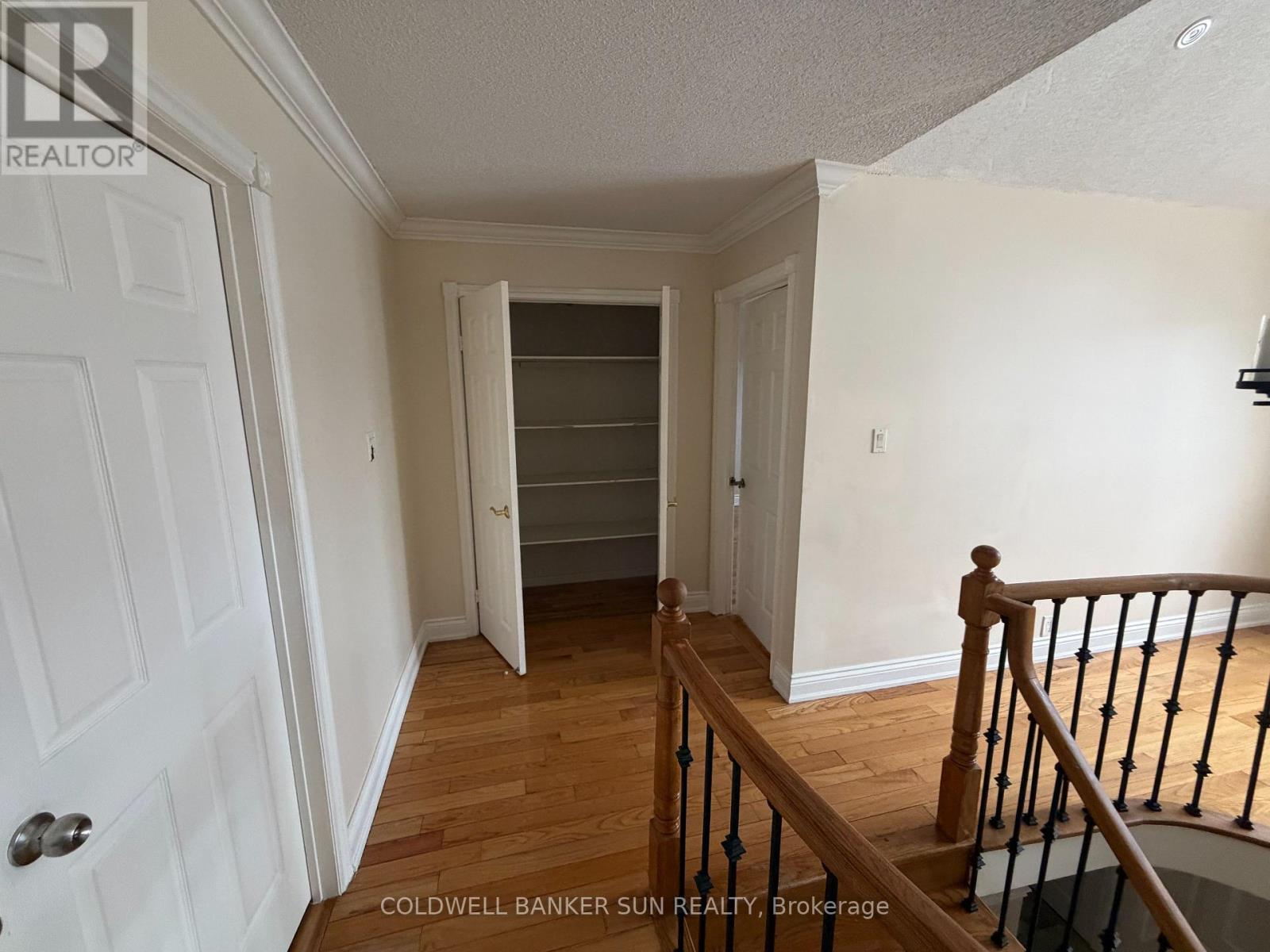 1622 Bristol Road W, Mississauga, ON - Indoor Photo Showing Other Room