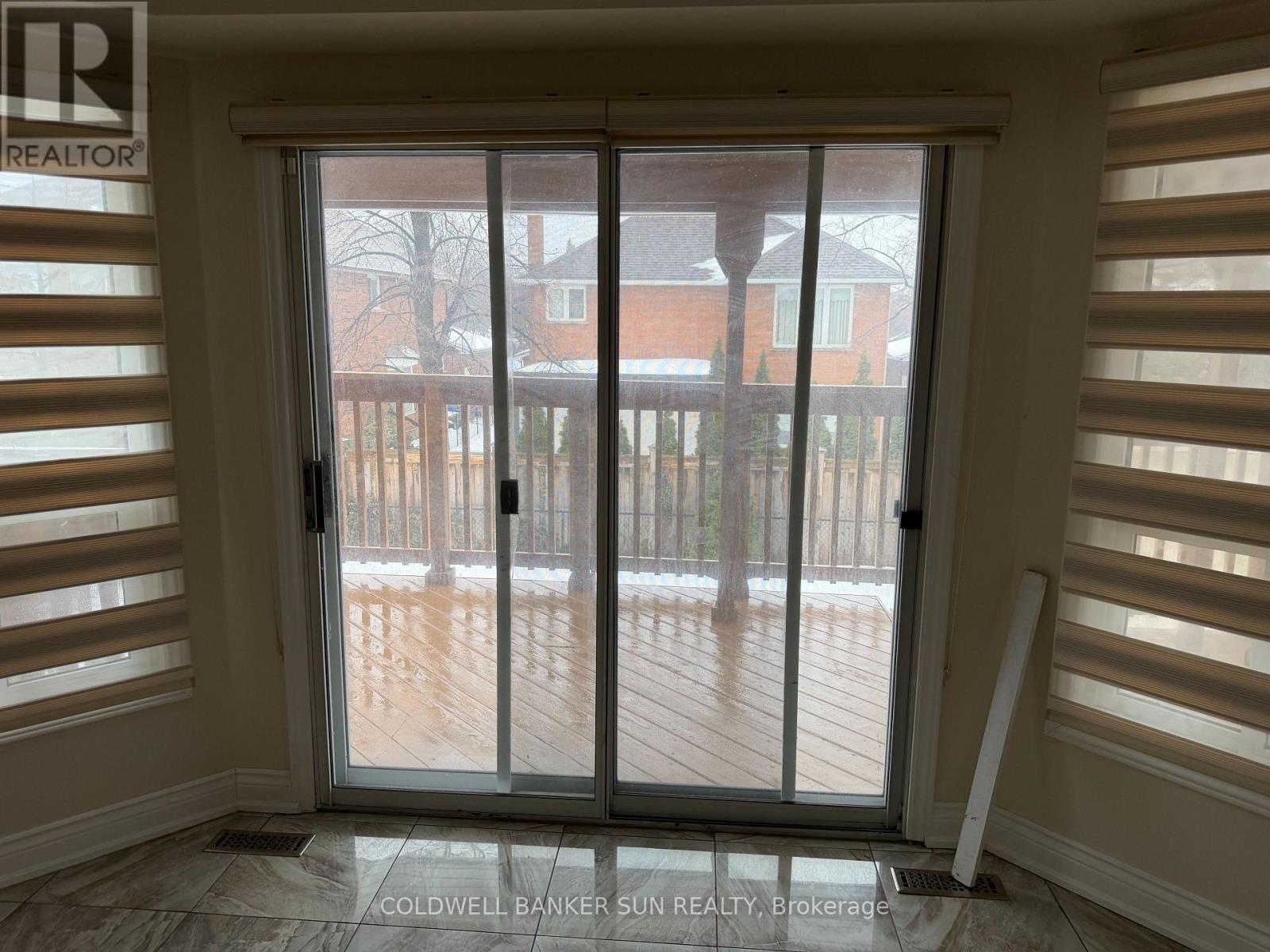 1622 Bristol Road W, Mississauga, ON - Indoor Photo Showing Other Room