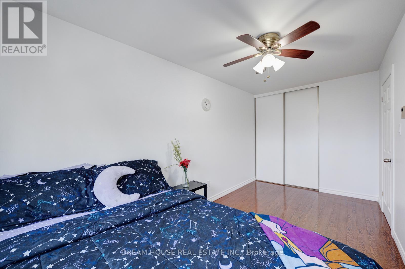 2 - 1655 Geta Circle, Pickering, ON - Indoor Photo Showing Bedroom