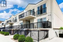 1028 - 3039 FINCH AVENUE W Toronto, ON M9M 0A4