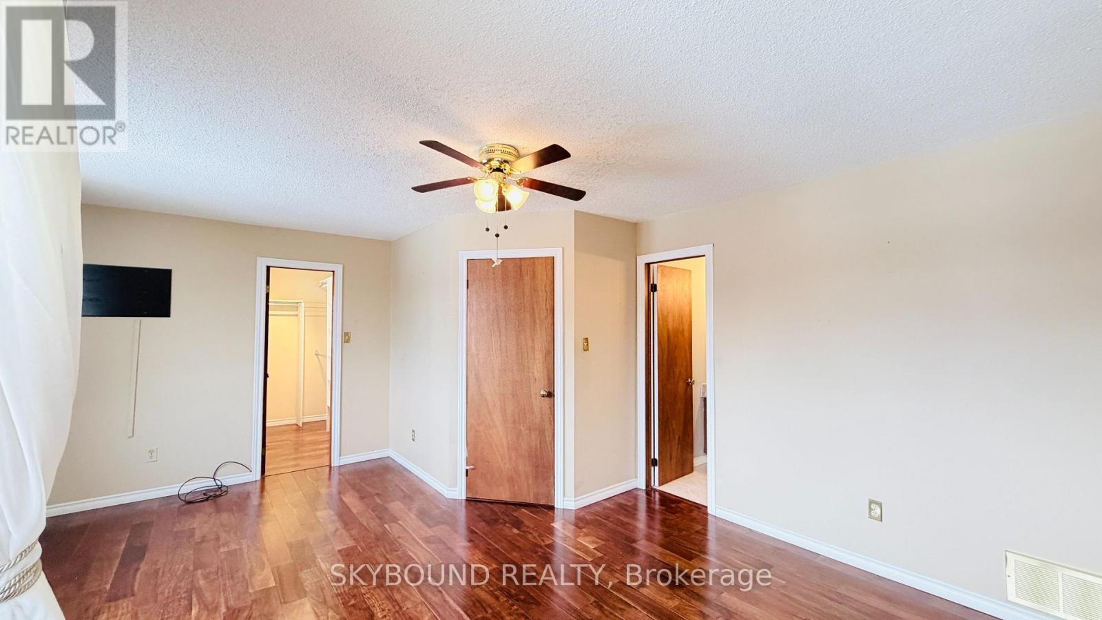 449 Mallorytown Avenue, Mississauga, ON - Indoor Photo Showing Other Room