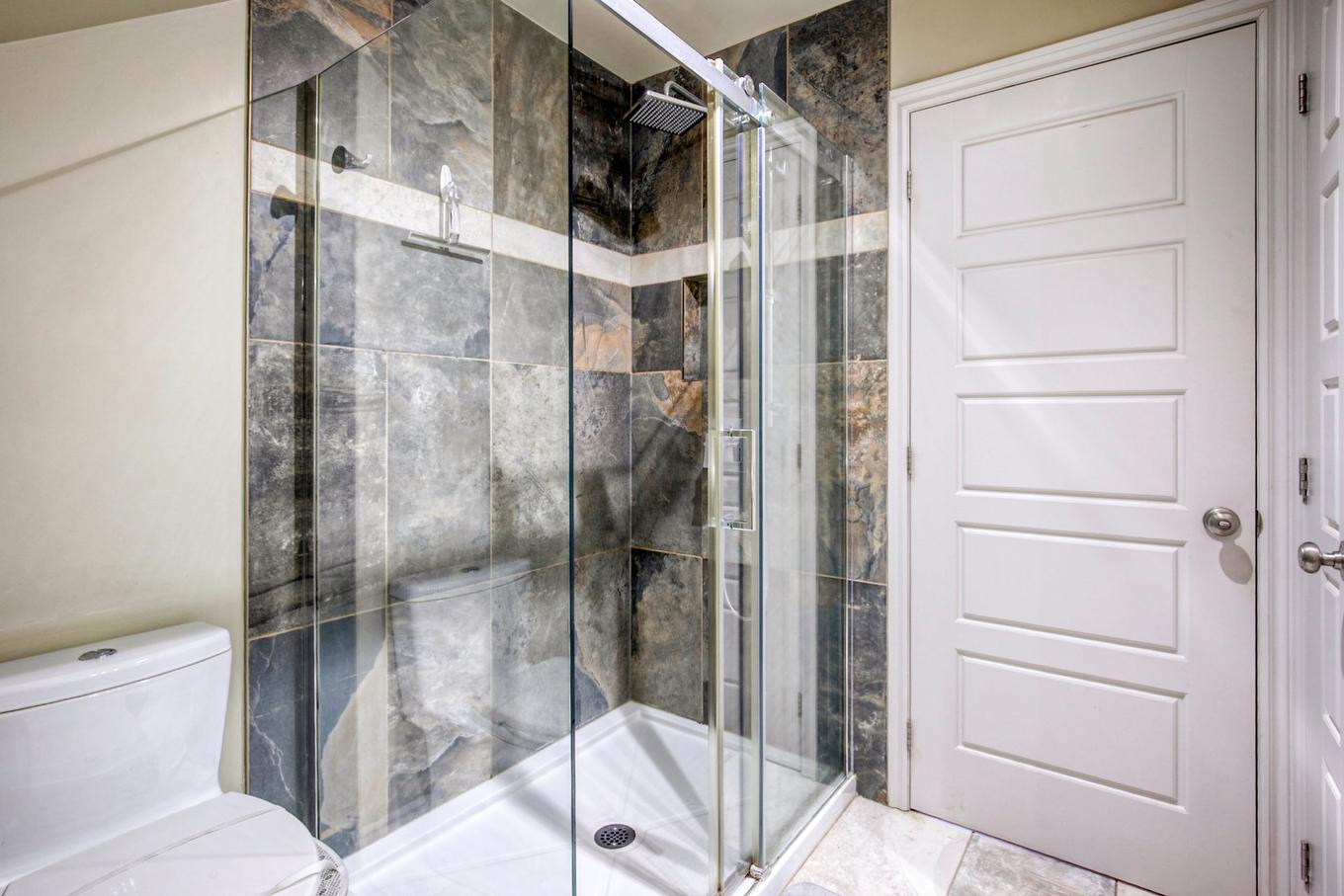 Salle de bains - 2-191 25E Rue O., Venise-En-Québec, QC - Indoor Photo Showing Bathroom