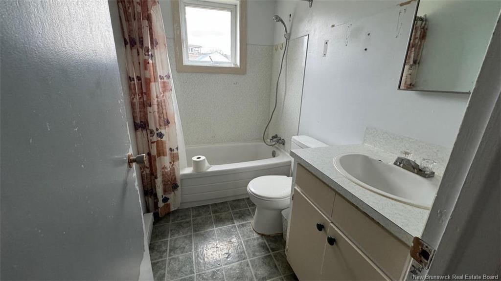 4 St-Pierre, Saint-François-De-Madawaska, NB