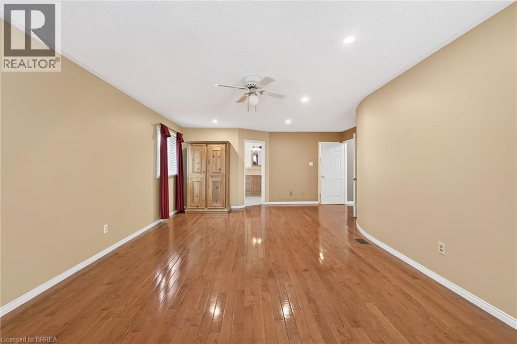 223 Glenvalley Drive, Cambridge, ON - Indoor Photo Showing Other Room