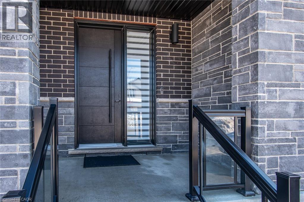 351 Chokecherry Crescent, Waterloo, ON -