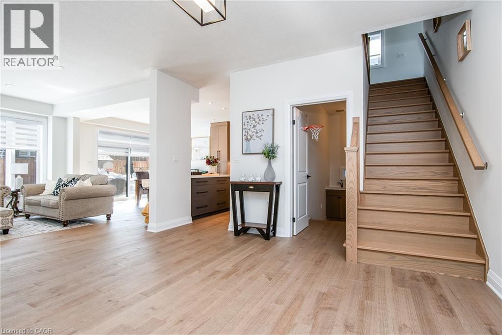 351 Chokecherry Crescent, Waterloo, ON - Indoor