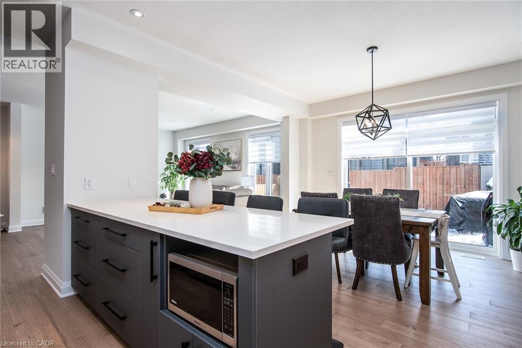 351 Chokecherry Crescent, Waterloo, ON - Indoor Photo Showing Other Room