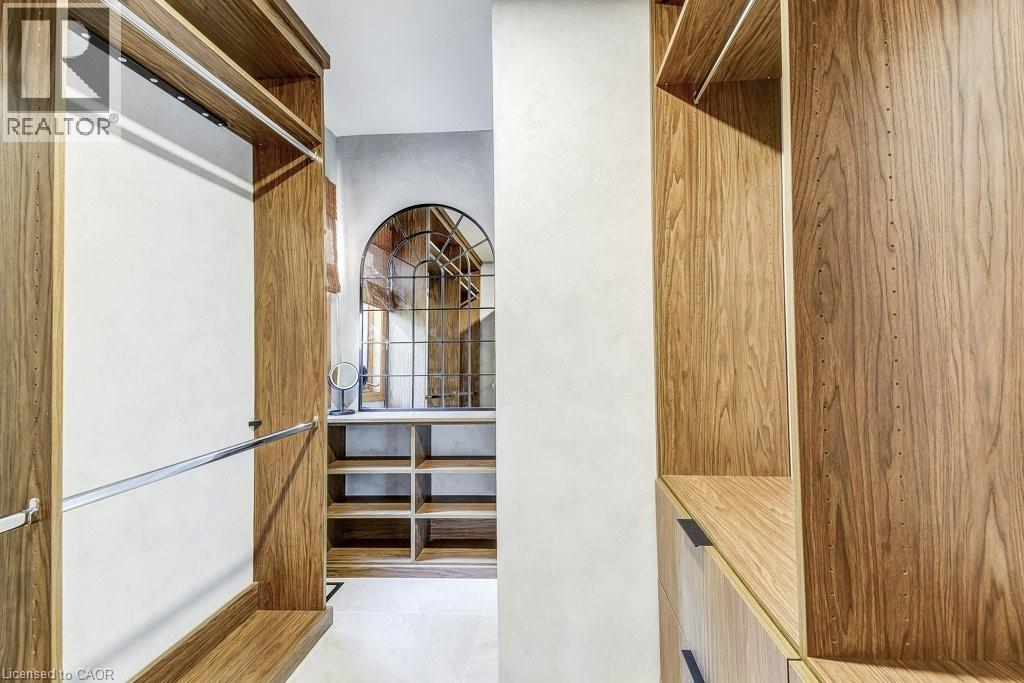 9 Foresthill Crescent, Fonthill, ON - Indoor Photo Showing Other Room