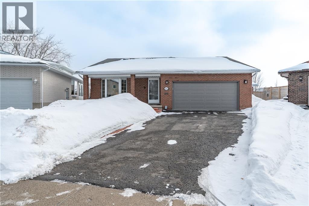 88 Old Forest Crescent, Kitchener, ON - Outdoor