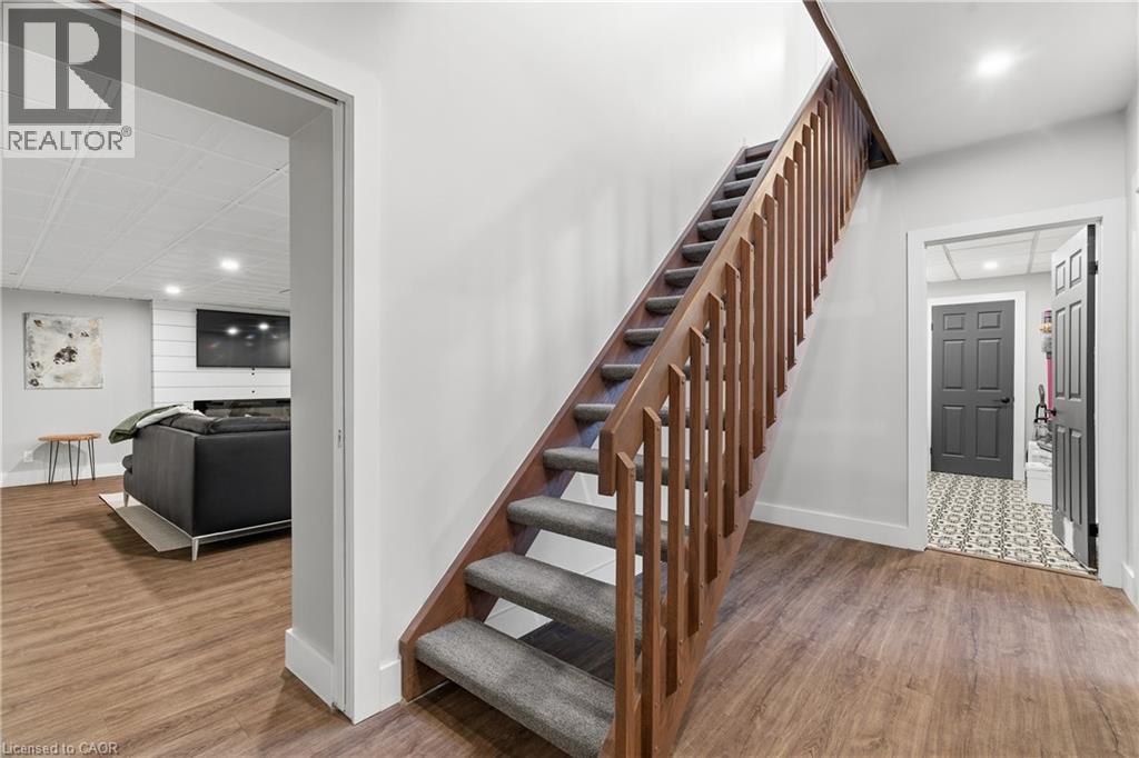 88 Old Forest Crescent, Kitchener, ON - Indoor Photo Showing Other Room