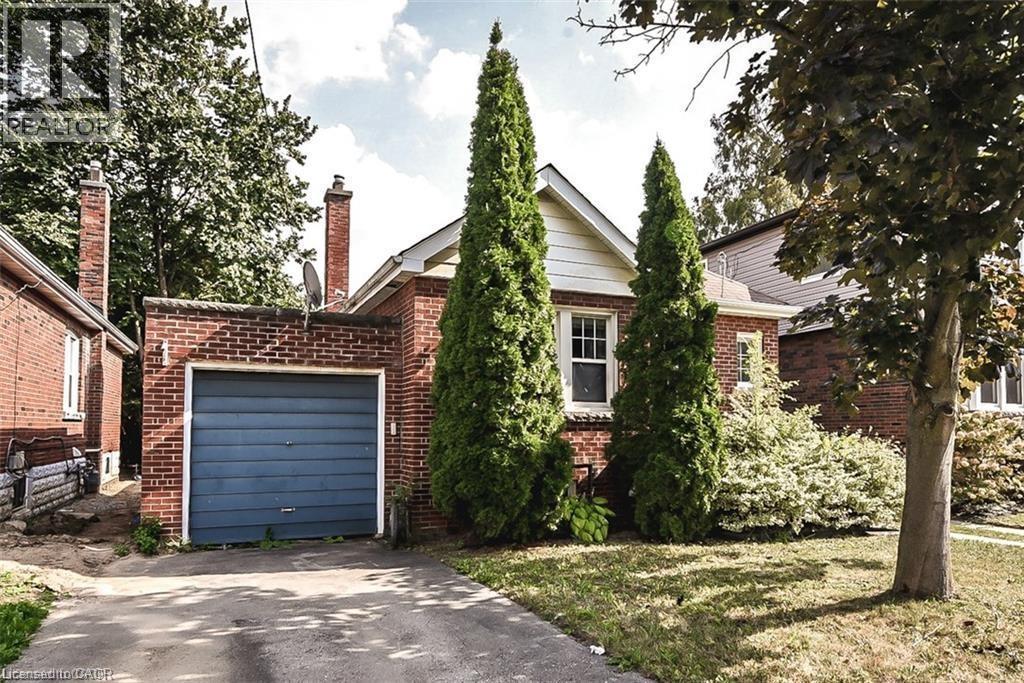 9 Gary Avenue, Hamilton, ON - Outdoor