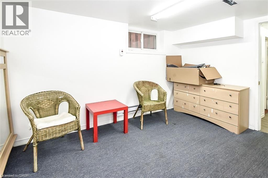 9 Gary Avenue, Hamilton, ON - Indoor
