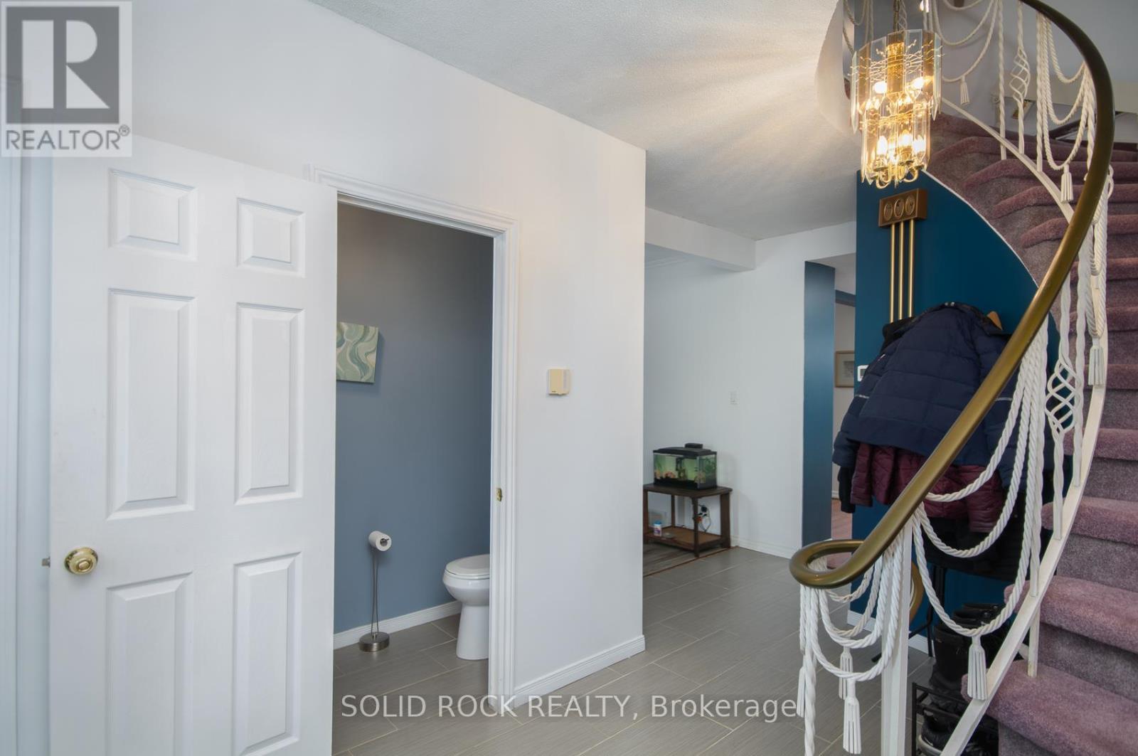 412 Montreal Road, Ottawa, ON - Photo Showing Other Room