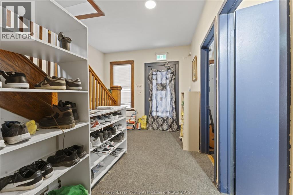 3060 Sandwich, Windsor, ON - Indoor Photo Showing Other Room