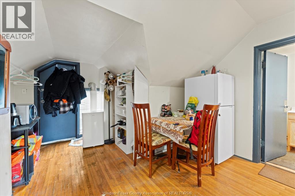 3060 Sandwich, Windsor, ON - Indoor Photo Showing Other Room