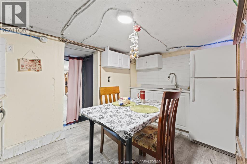 3060 Sandwich, Windsor, ON - Indoor Photo Showing Dining Room