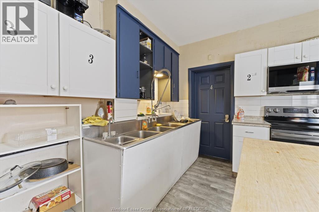 3060 Sandwich, Windsor, ON - Indoor Photo Showing Kitchen With Double Sink