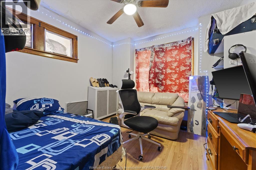 3060 Sandwich, Windsor, ON - Indoor Photo Showing Bedroom