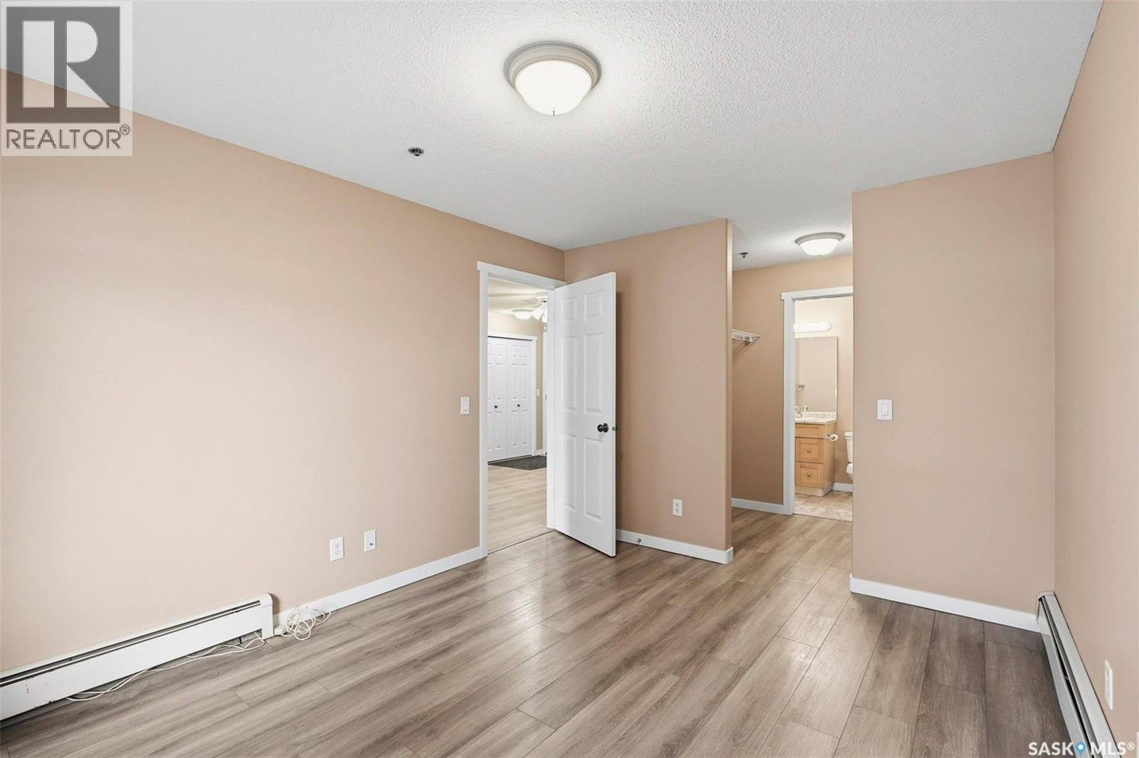 110 215 Lowe Road, Saskatoon, SK