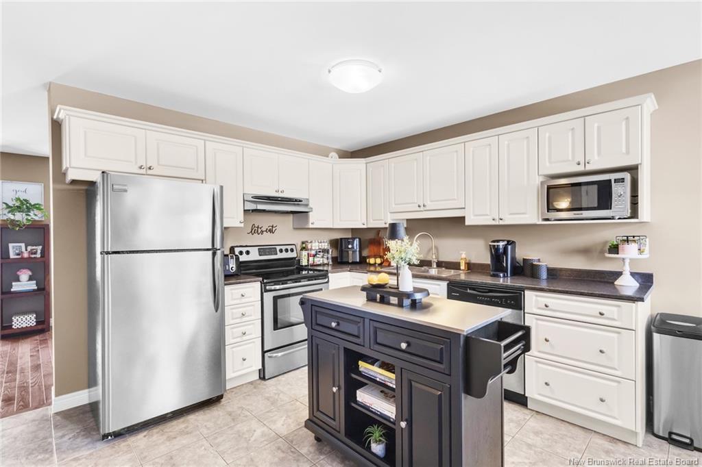 66 Westbrook Lane, Fredericton, NB