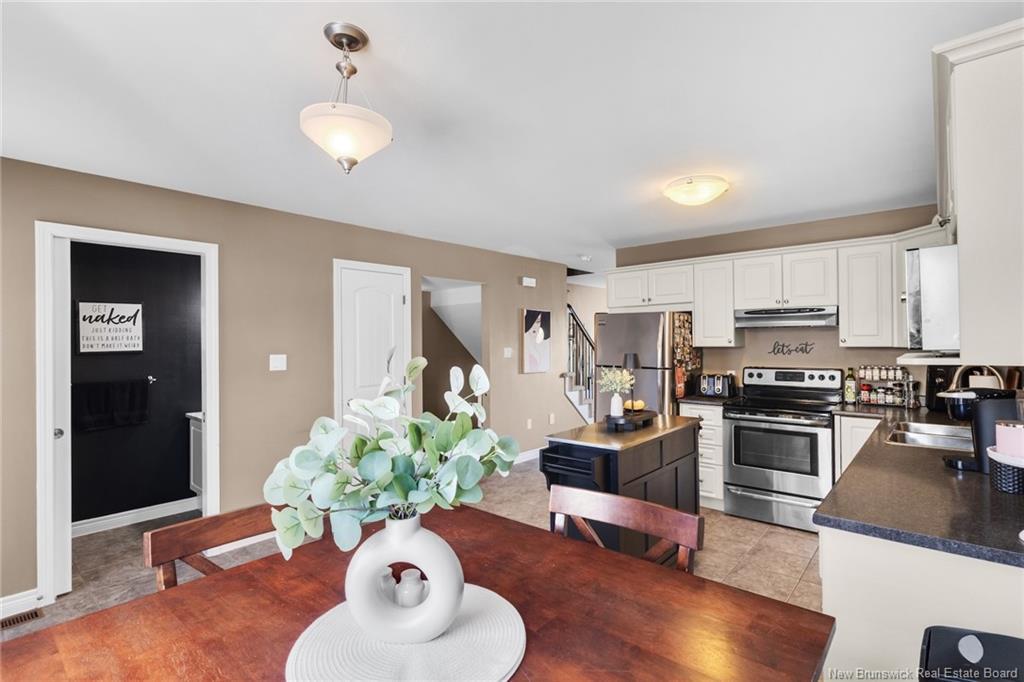 66 Westbrook Lane, Fredericton, NB