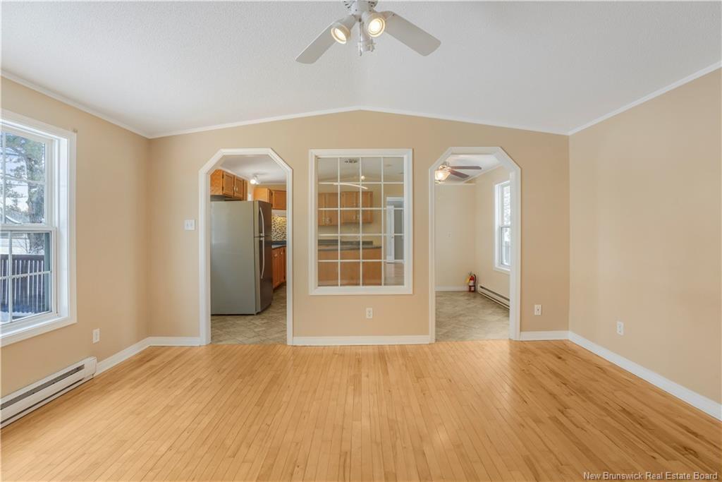 107 Hedgeview Dr, Fredericton, NB