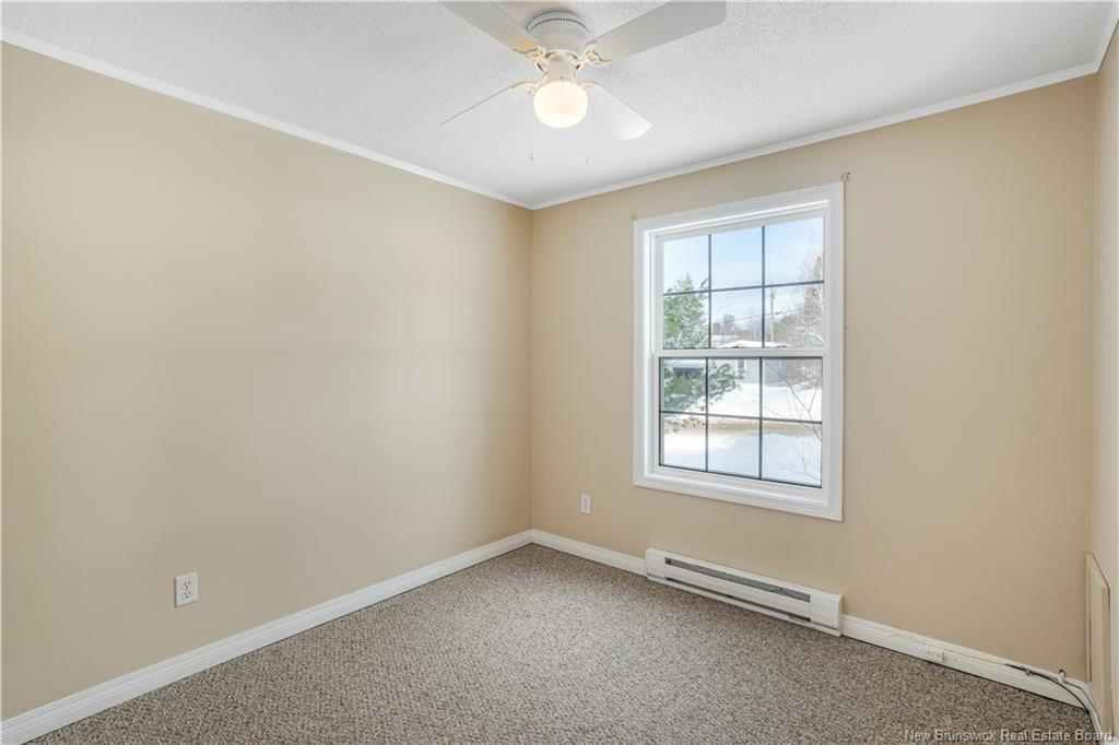 107 Hedgeview Dr, Fredericton, NB