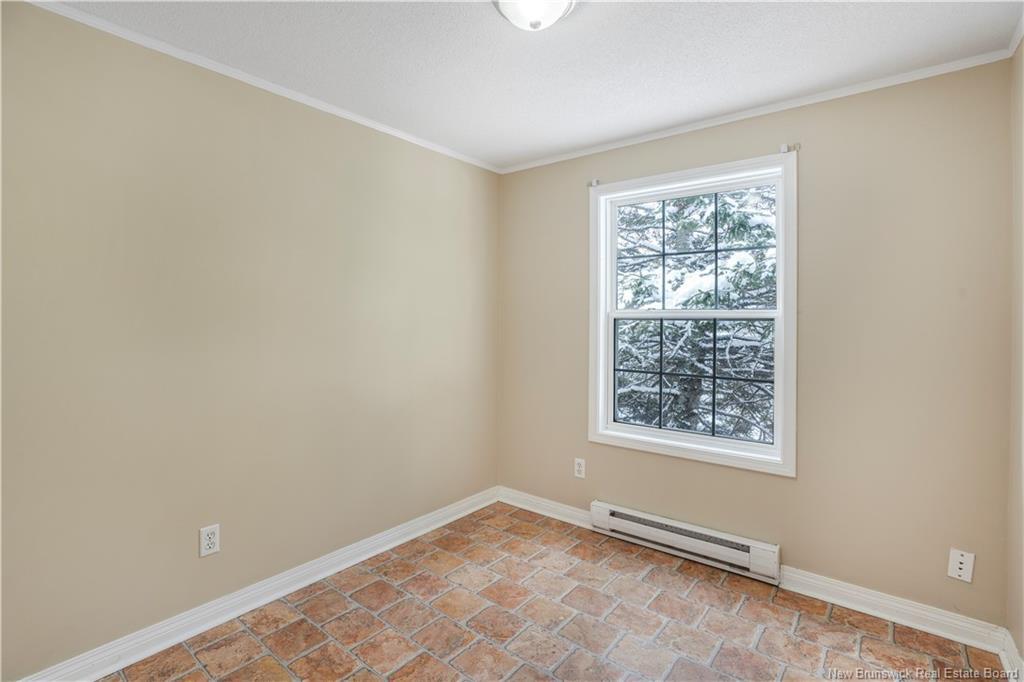 107 Hedgeview Dr, Fredericton, NB