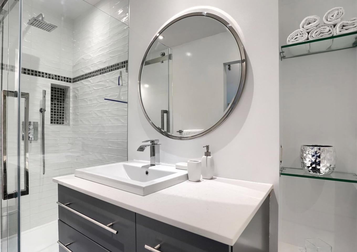 Salle de bains - 1218 Rue Alexandre-Desève, Montréal (Ville-Marie), QC - Indoor Photo Showing Bathroom