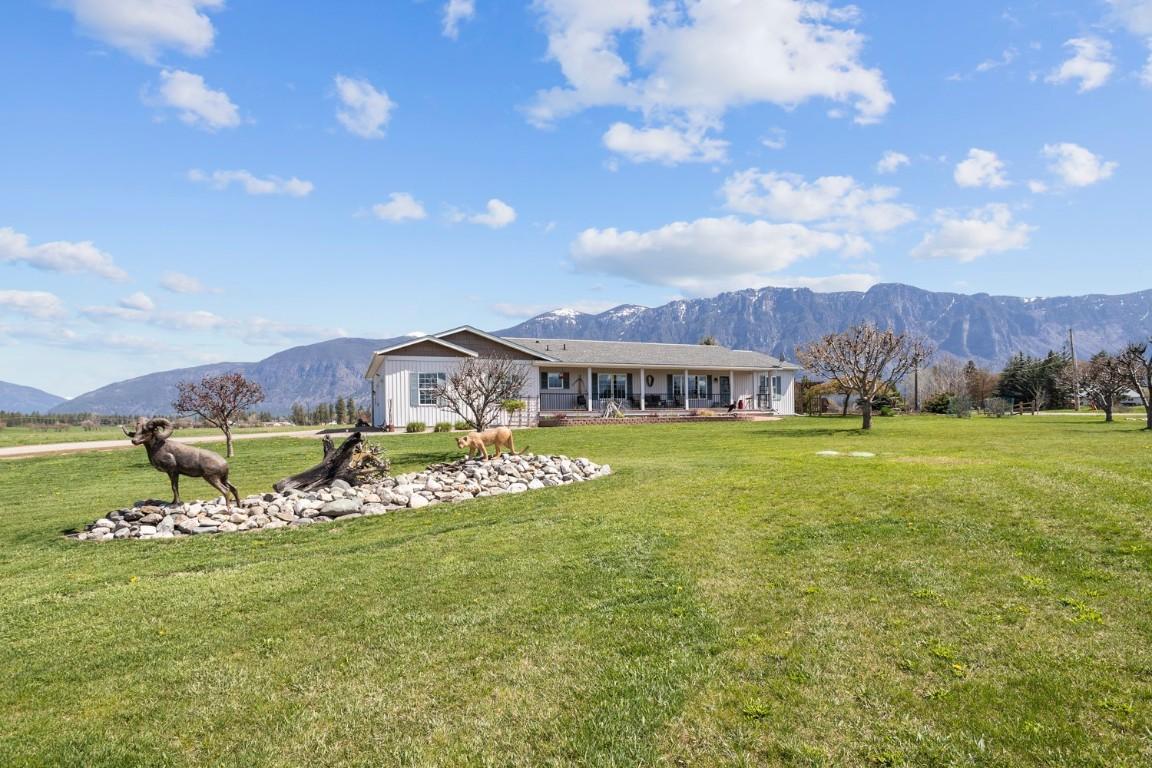 2372 20Th Street, Lister, BC