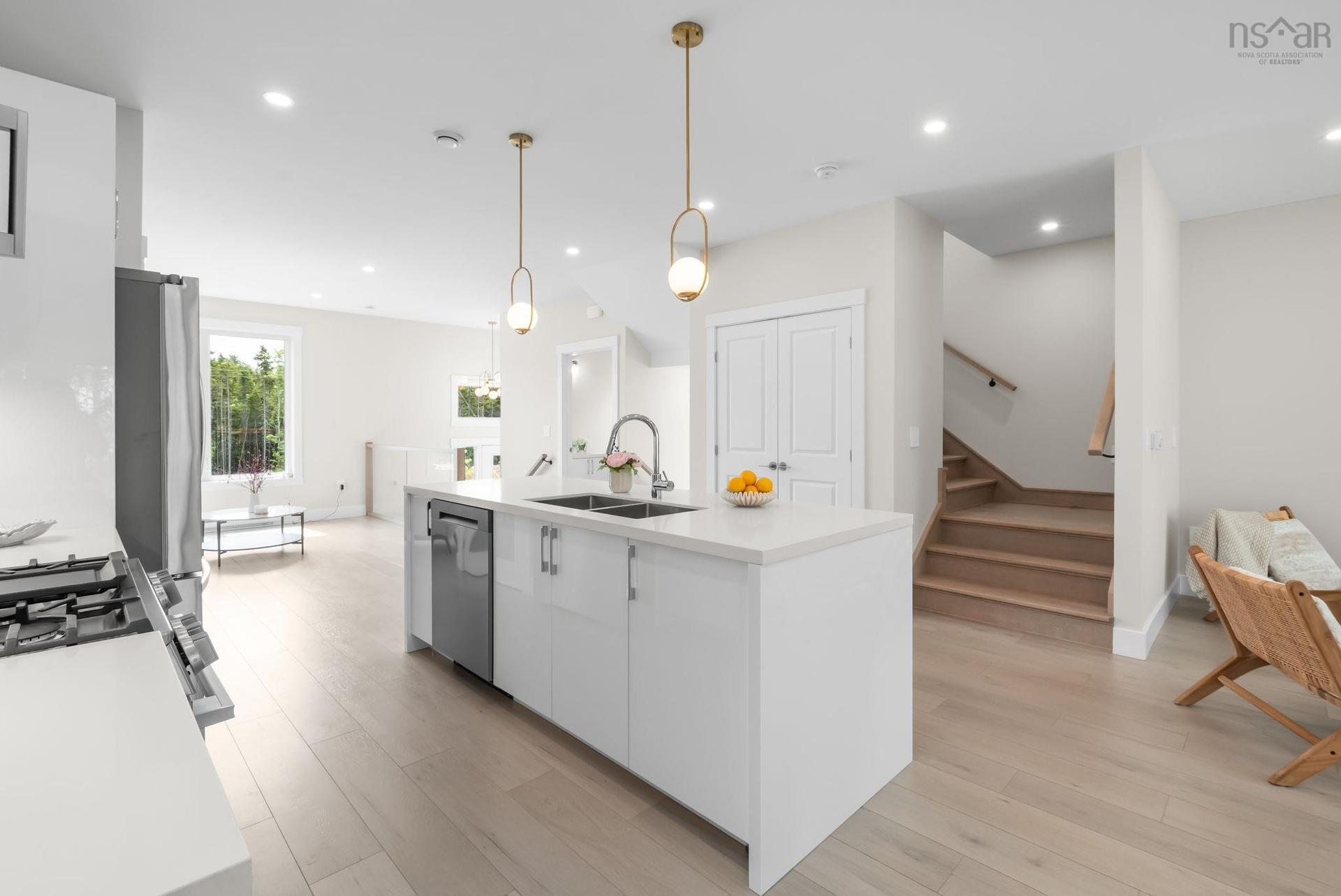 85 Simona Drive, Dartmouth, NS - Indoor Photo Showing Kitchen With Double Sink With Upgraded Kitchen