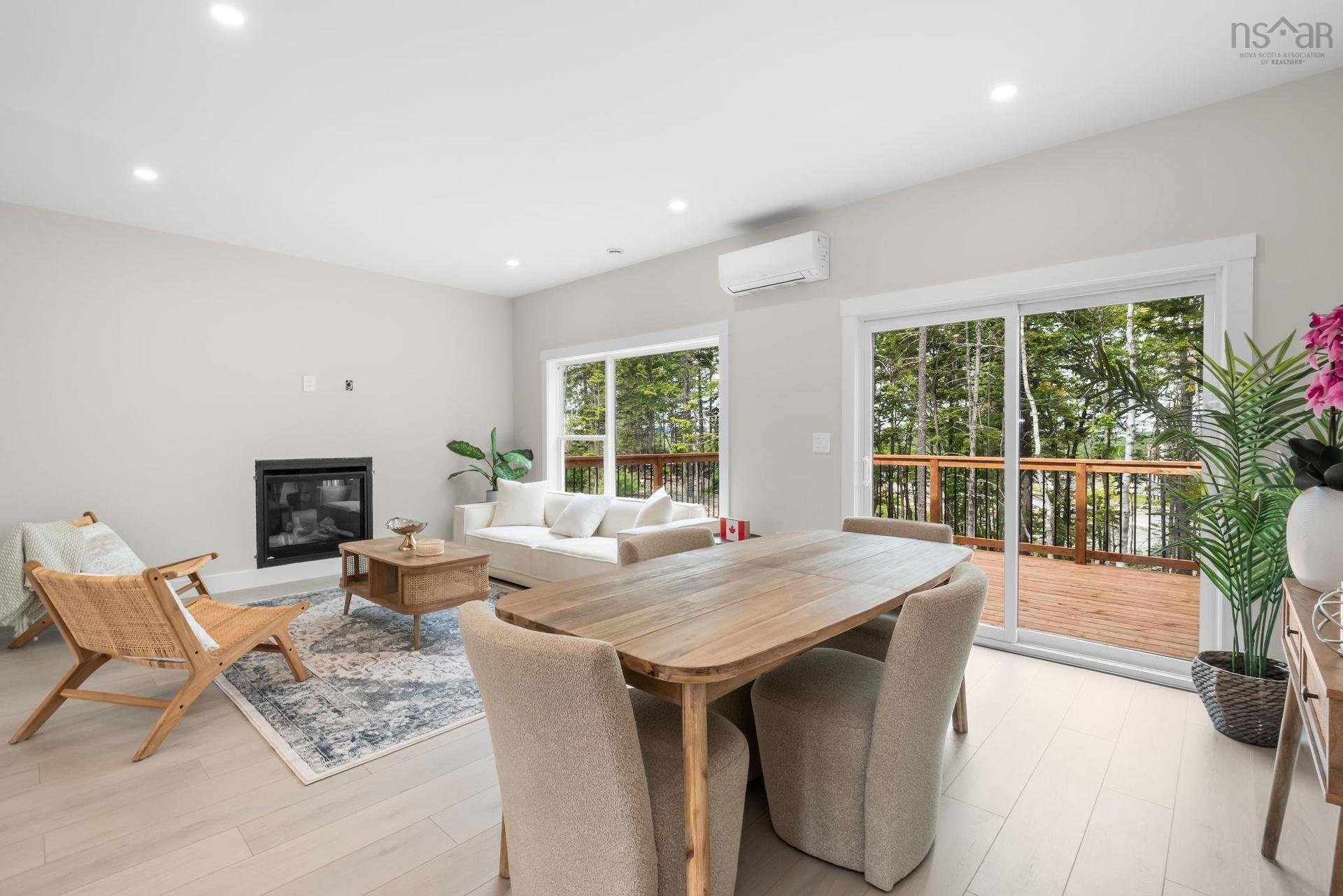 85 Simona Drive, Dartmouth, NS - Indoor Photo Showing Living Room With Fireplace
