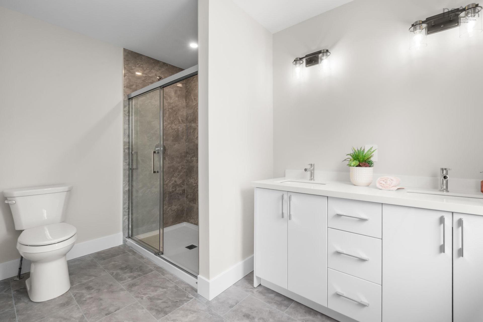 85 Simona Drive, Dartmouth, NS - Indoor Photo Showing Bathroom