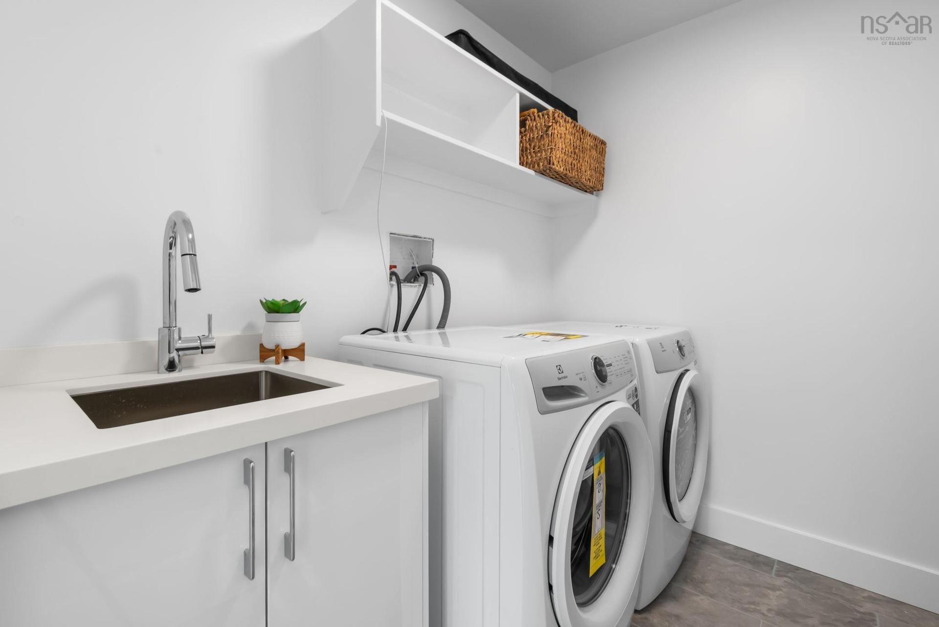 85 Simona Drive, Dartmouth, NS - Indoor Photo Showing Laundry Room