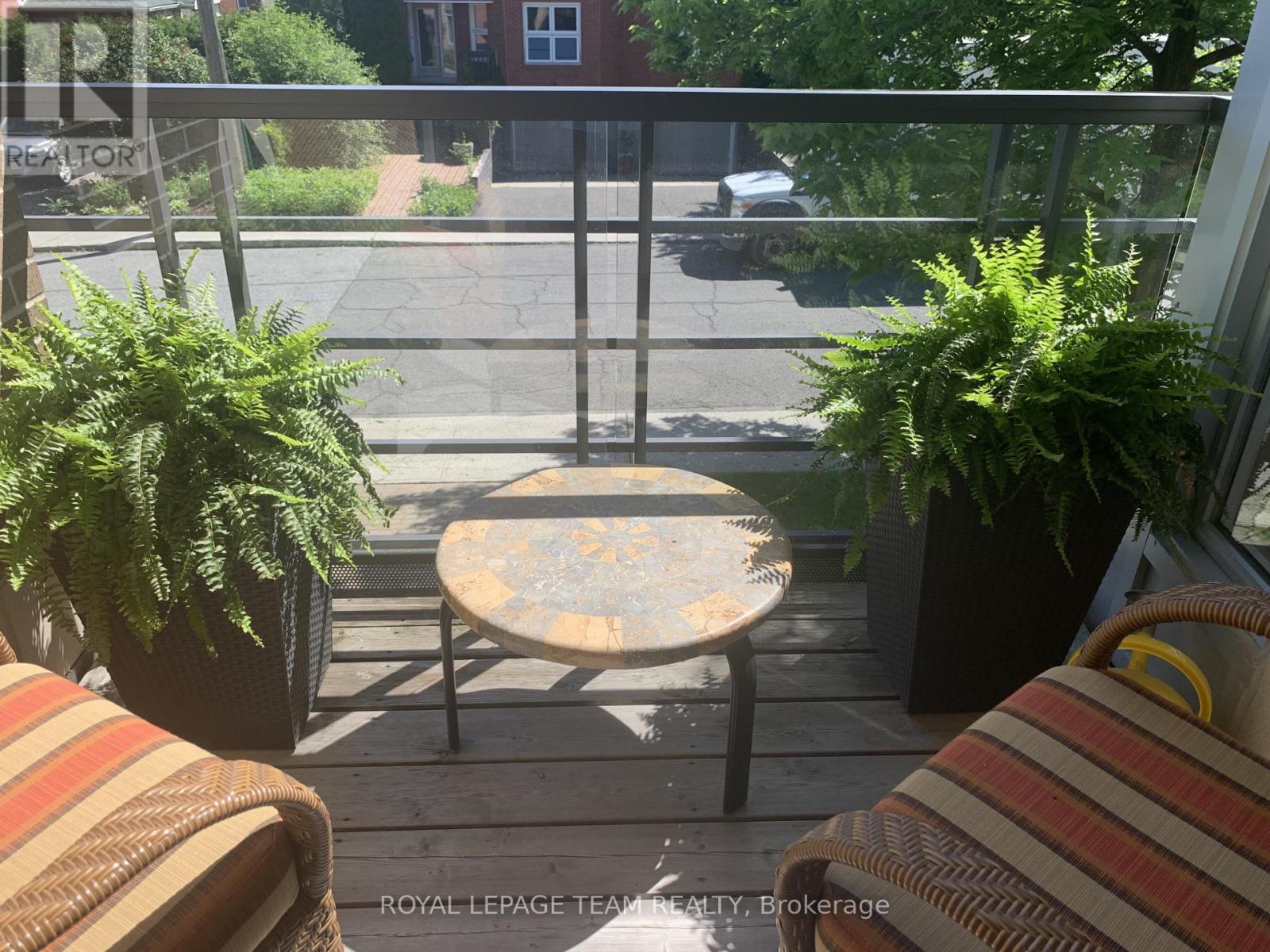 418 Mayfair Avenue, Ottawa, ON - Outdoor With Deck Patio Veranda