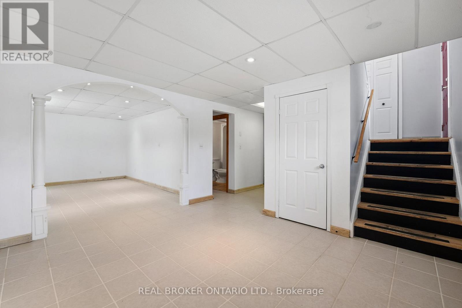 379 Southworth Street S, Welland (Lincoln/Crowland), ON - Indoor Photo Showing Other Room