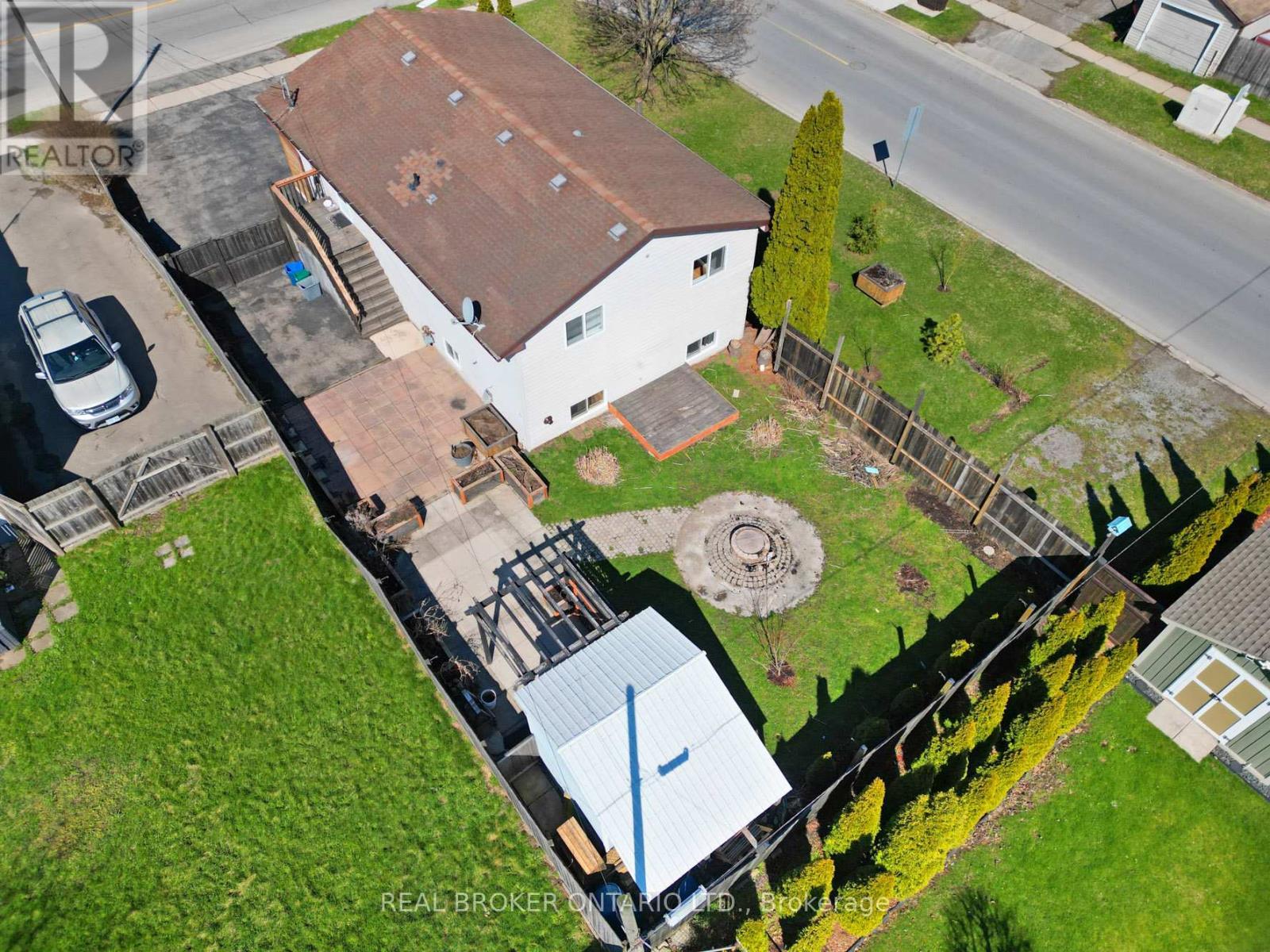 379 Southworth Street S, Welland (Lincoln/Crowland), ON - Outdoor With View