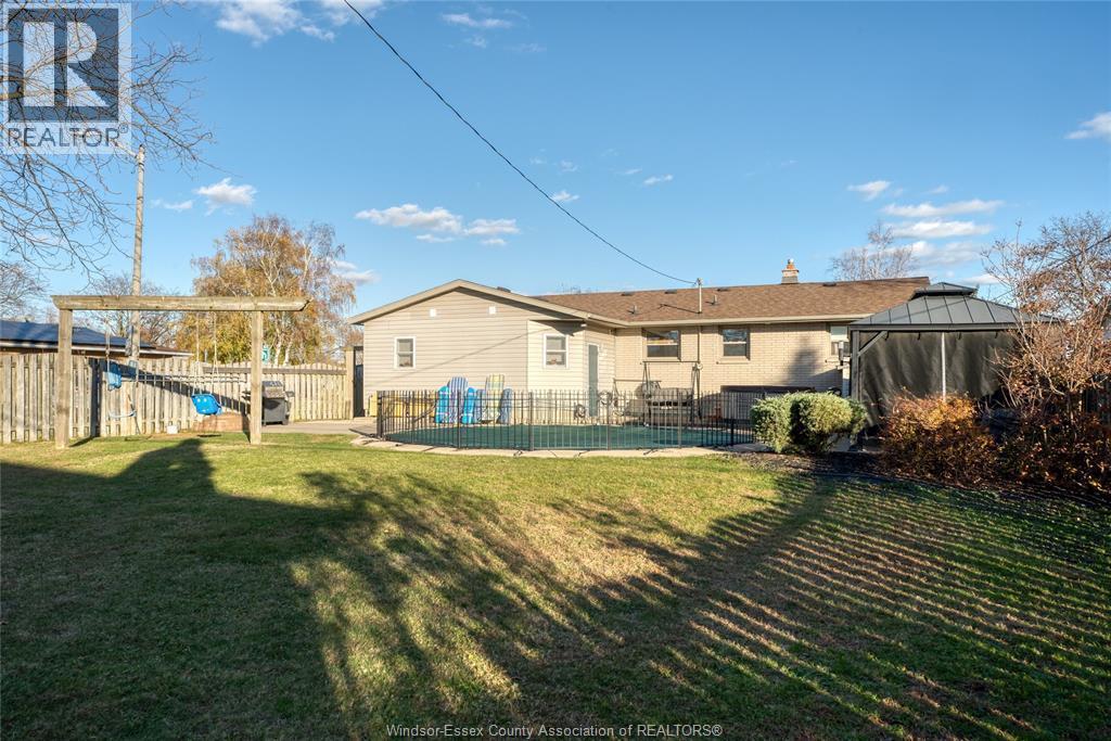 111 Danforth, Leamington, ON - Outdoor